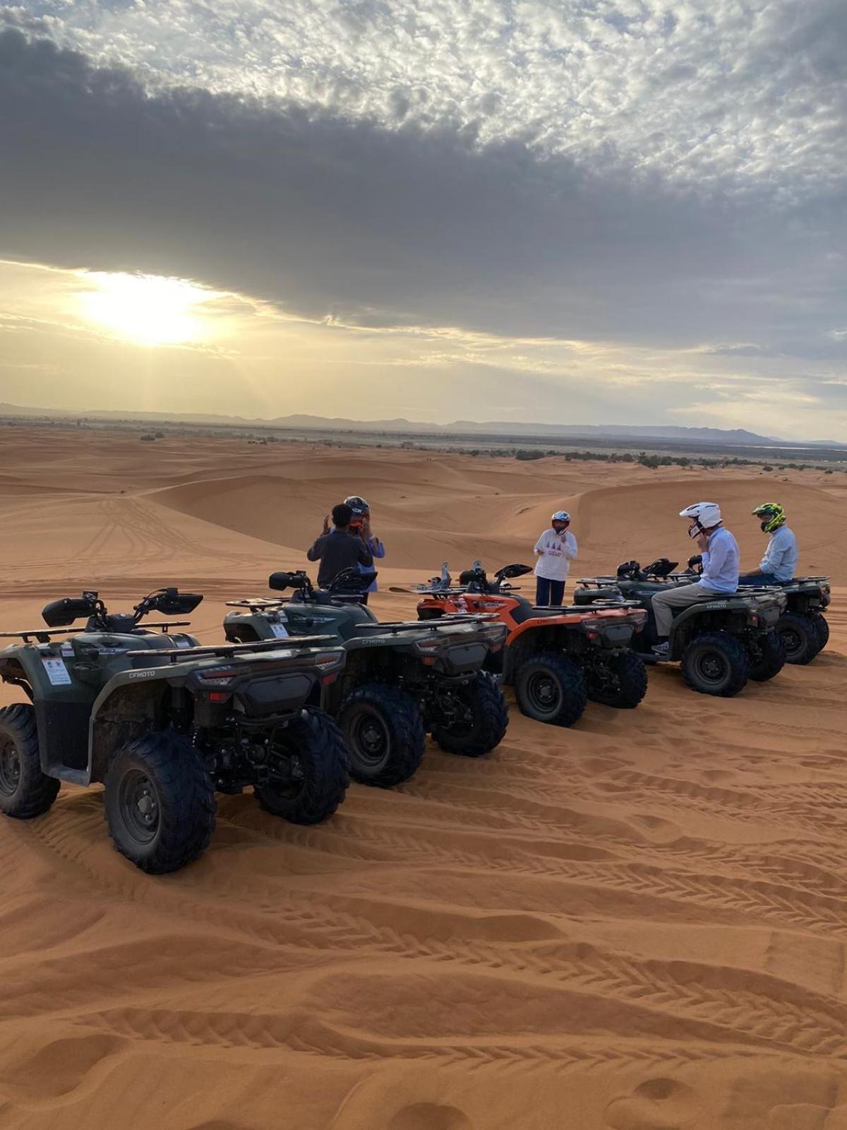 Hassan Luxury Camp Merzouga Extérieur photo